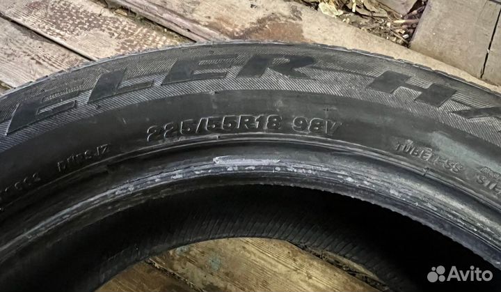 Bridgestone Dueler H/P 225/55 R18