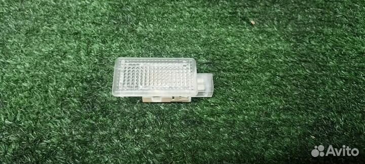 Плафон салонный Audi Audi A8 4E 2002-2007