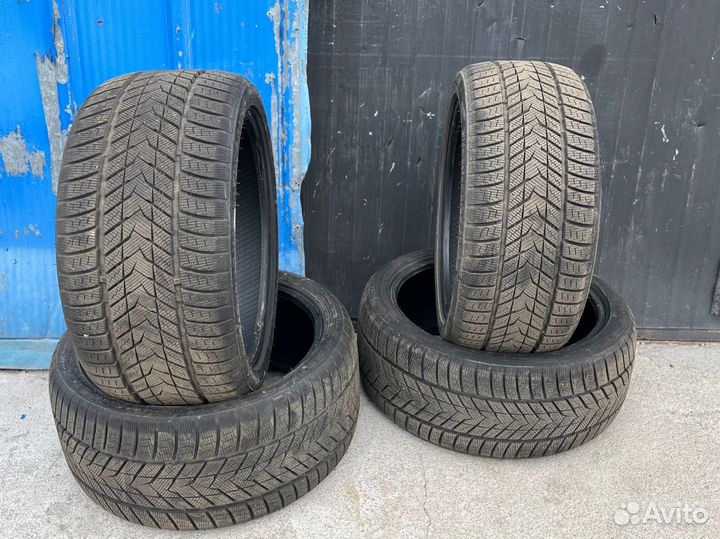 Arivo Winmaster ProX ARW5 245/40 R19 и 275/35 R19 100V