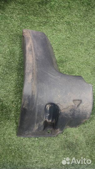 Накладка порога левого наружная Renault Duster 20
