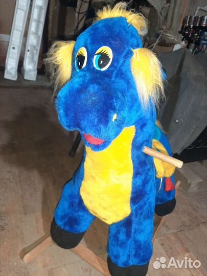 Детская качалка лошадь