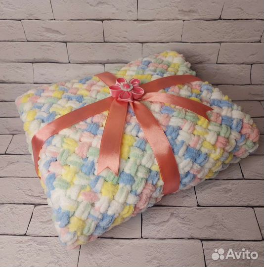 Плед детский вязаный ручная работа