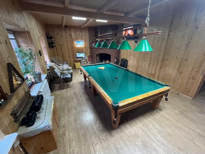 Дом 270 м² на участке 43 сот.