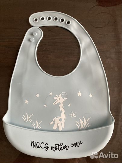 Нагрудник для кормления