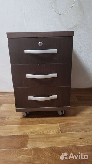 Тумба выкатная