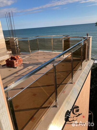 Металлические перила под ключ