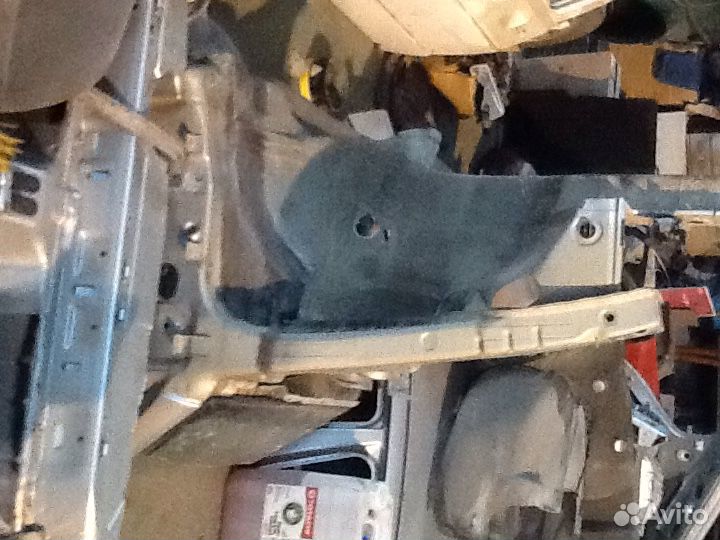 Лонжерон Шкода Октавия тур