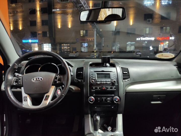 Kia Sorento 2.4 AT, 2012, 109 129 км