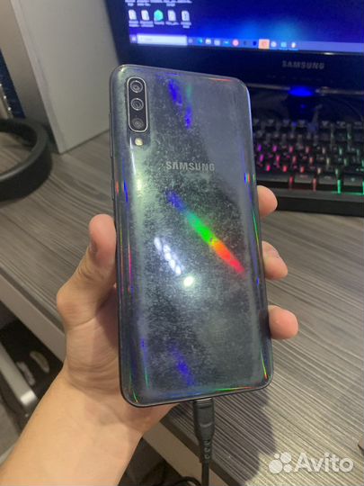 Samsung a50 64gb