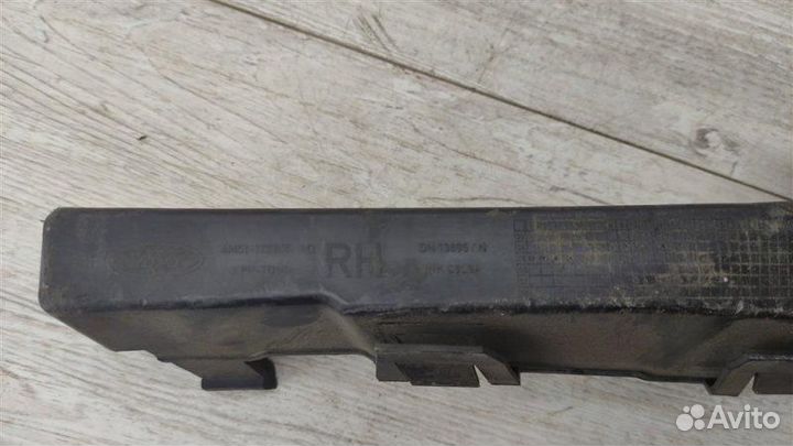 Кронштейн фары правый Ford Focus 1 купе 1.8 eydb