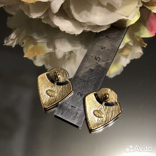 Винтажные серьги Trifari