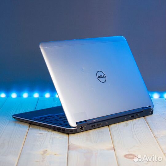 Ультрабук Dell E7240