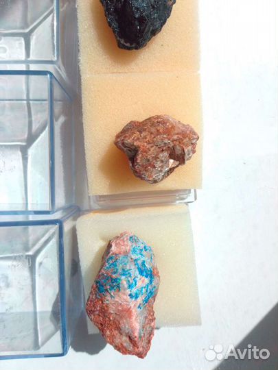 Камни и минералы