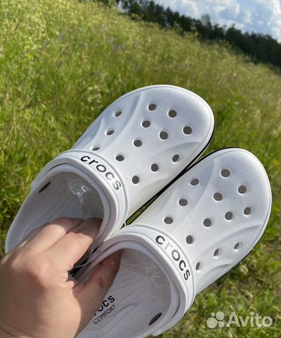Crocs тапочки новые объявление продам