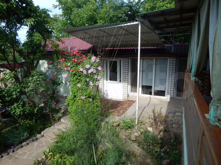 Дача 80 м² на участке 10 сот.