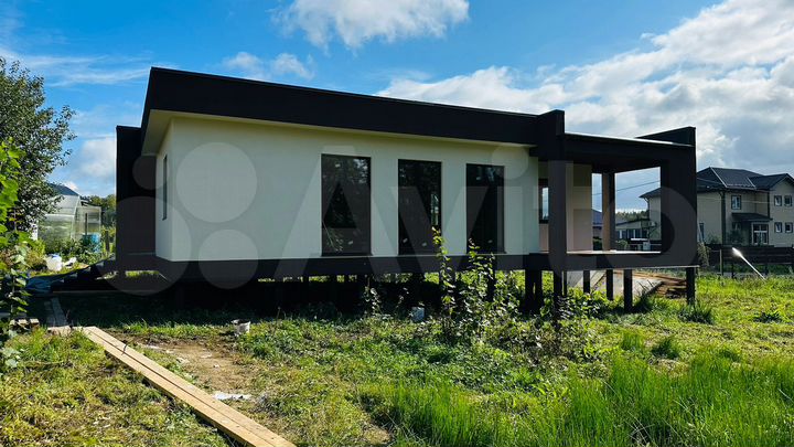 Дом 107 м² на участке 7,1 сот.