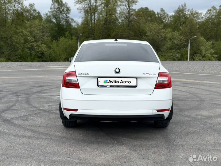 Skoda Octavia 1.6 МТ, 2017, 180 360 км