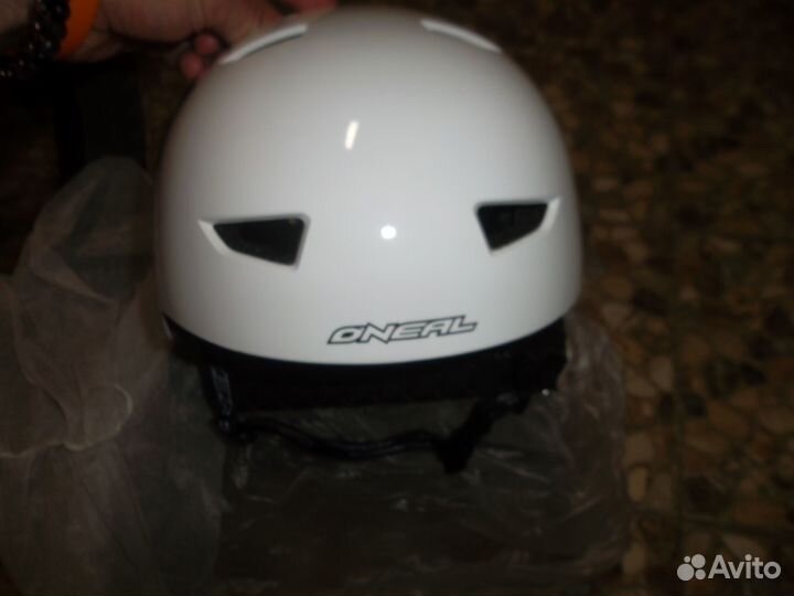 Продам шлем O'Neil Dirt Lid Helmet white/black XL