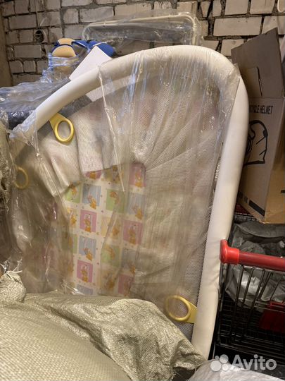 Манеж угловой новый