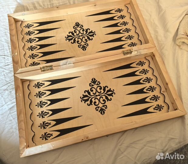 Доска шахматная, нарды