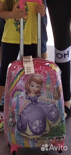 Детский чемодан