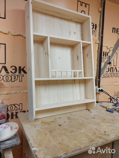 Полка в стиле прованс