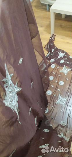 Индийское сари