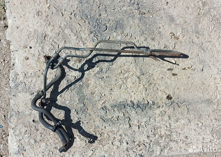 Трубка охлаждения гура Мазда 3 bl