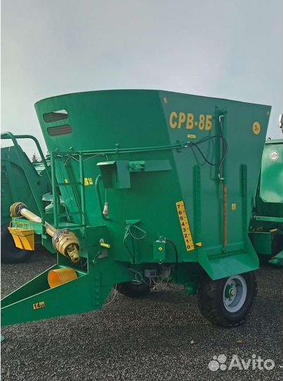 Миксер-кормораздатчик БобруйскАгромаш СРВ-8Б, 2024