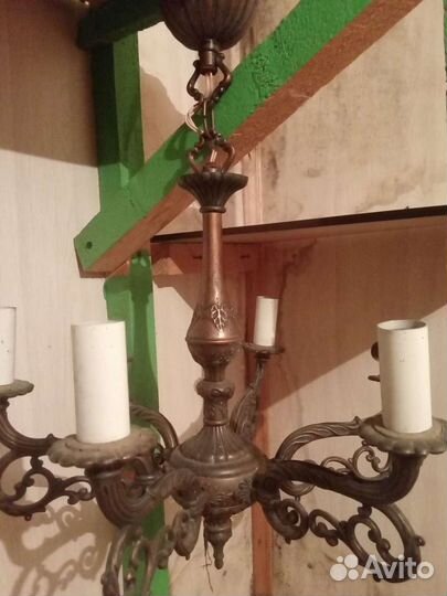 Люстра раритет, и бра. В одном стиле