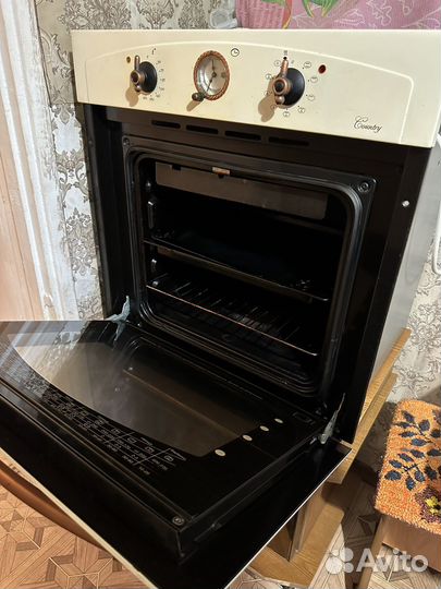 Духовой шкаф