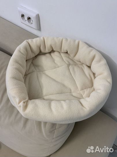 Лежанка для кошек