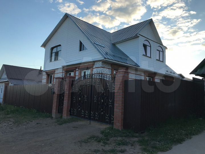 Дом 280 м² на участке 7 сот.