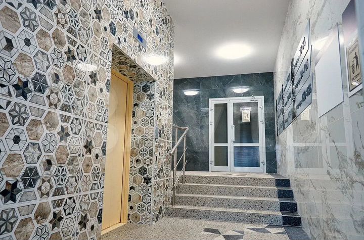 2-к. квартира, 60,6 м², 2/9 эт.