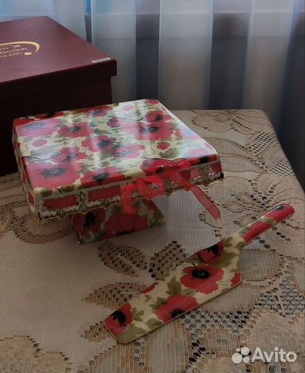 Тортовница