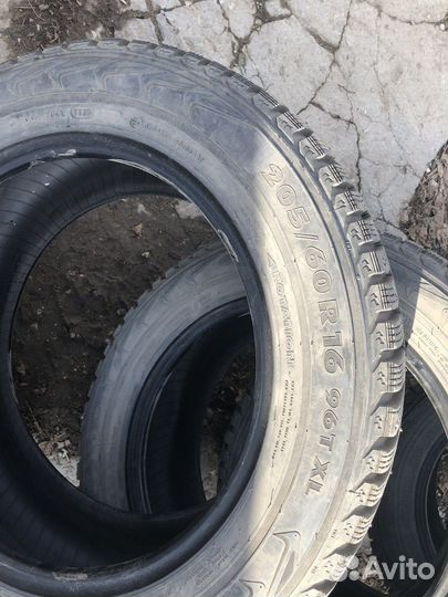 Nordman Nordman 4 205/60 R16 96T
