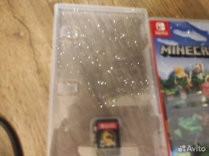 Nintendo switch плюс джойстик, и 3 игры