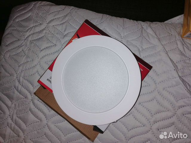 Светильник потолочный встраиваемый