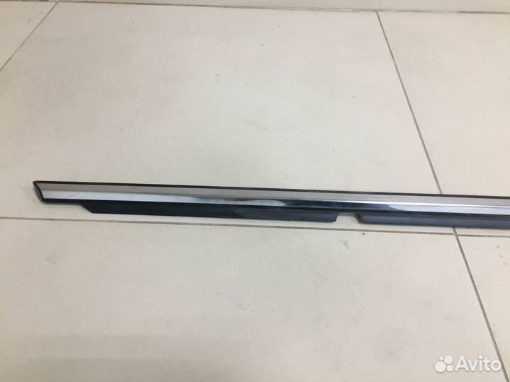 Уплотнитель стекла двери Toyota Camry V30 1990-199