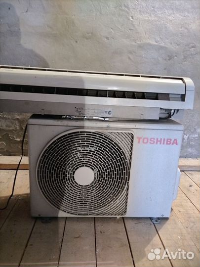 Кондиционер toshiba