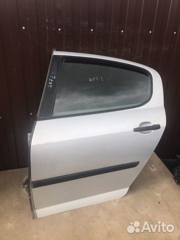 Дверь задняя левая Peugeot 407