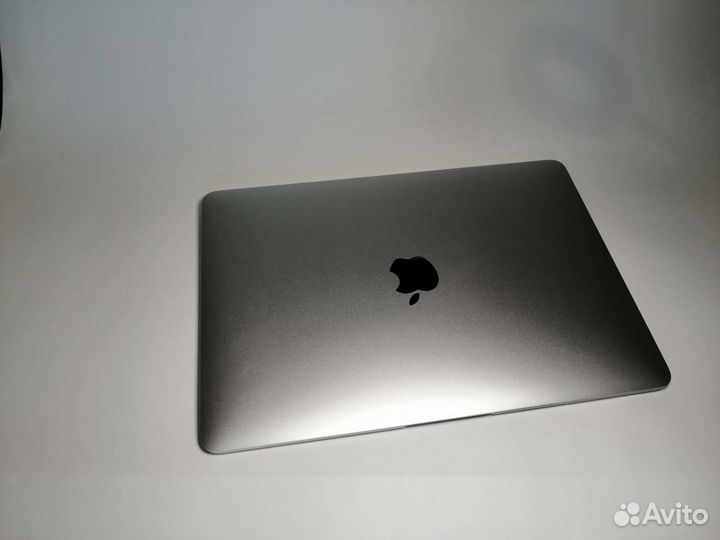 MacBook (Retina, 12-inch, 2017)