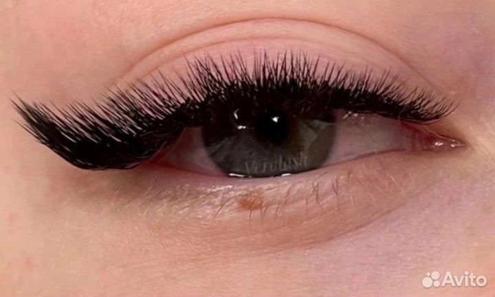 Наращивание ресниц/перманентный макияж