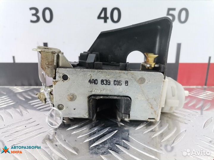 Замок двери задней правой Audi 100 4A/C4 1992