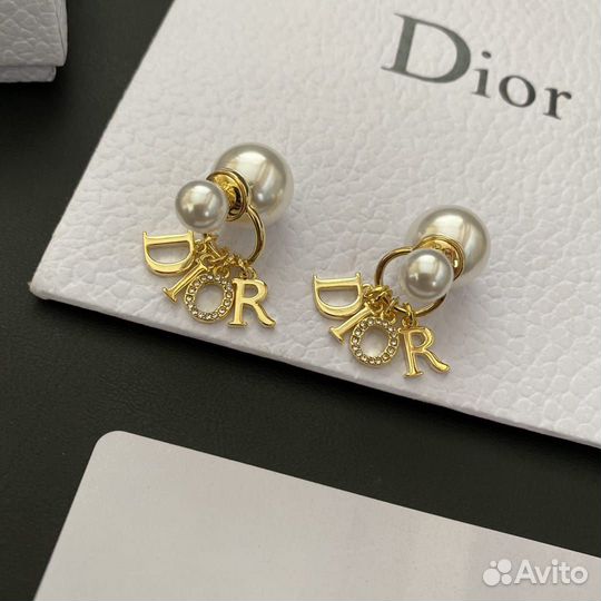 Серьги Dior