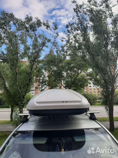 Автомобильный бокс на крышу