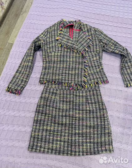 Костюм пиджак и юбка