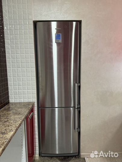 Холодильник samsung