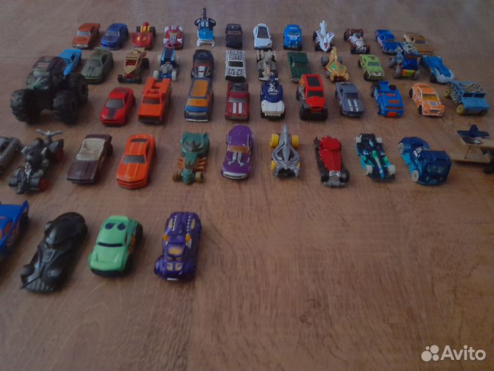Машинки Hot Wheels