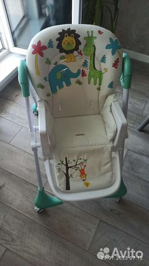 Стул для кормления